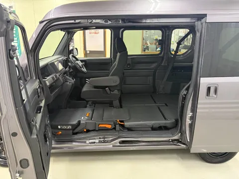 Honda N-VAN Plus Style
