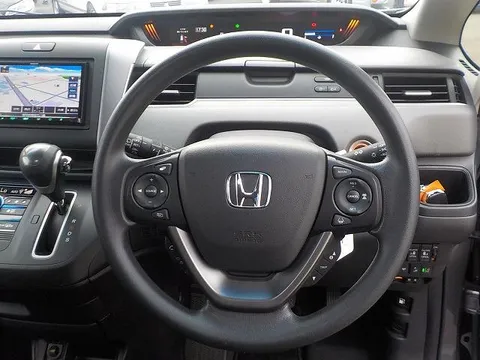 Honda Freed Plus