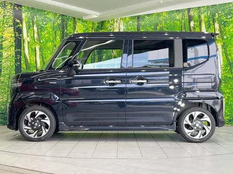 Suzuki Spacia Custom