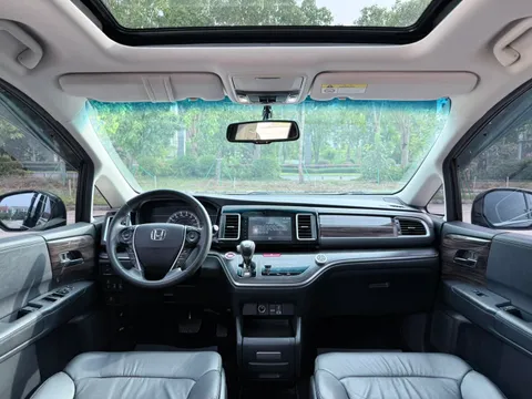 Honda Elysion