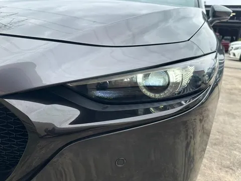 Mazda MAZDA3 Fastback