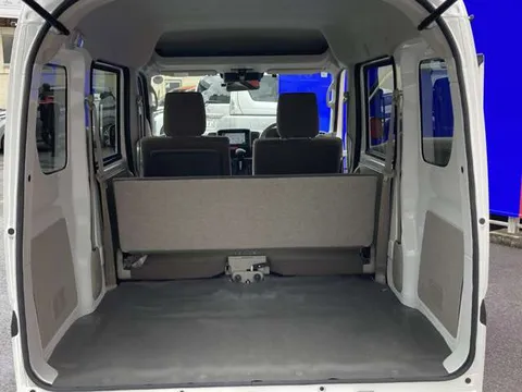 Nissan Clipper
