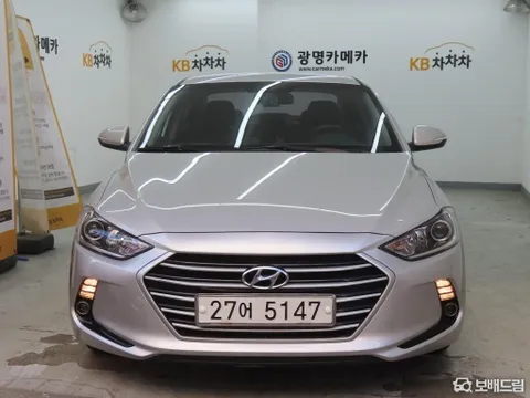 Hyundai Elantra (Avante)