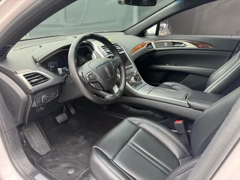 Lincoln MKZ