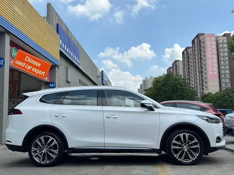 BYD Tang