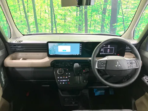 Mitsubishi Delica Mini