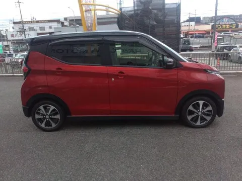 Mitsubishi eK X