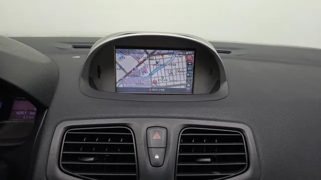 Renault SM3