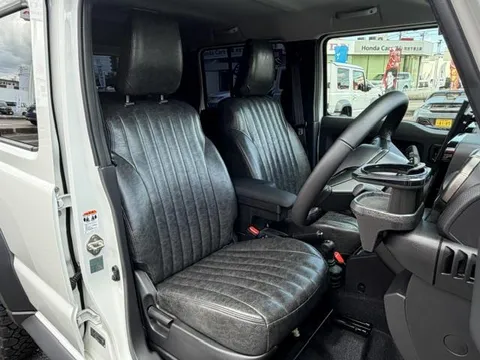 Suzuki Jimny Nomade
