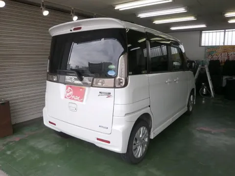 Suzuki Spacia Custom Z