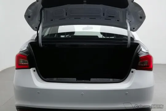 Chery Arrizo 5