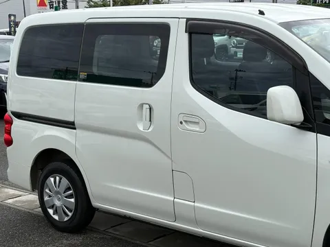 Nissan Vanette