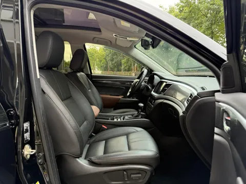 Gac GS7