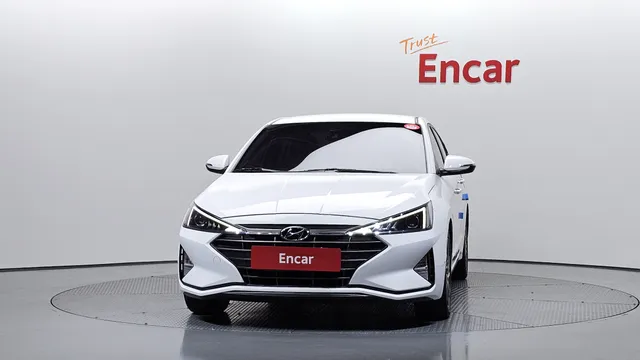 Hyundai Elantra (Avante)