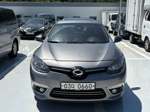 Renault SM3