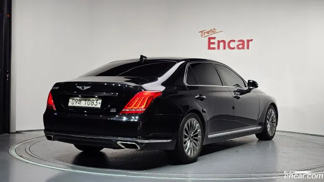 Genesis G90 (EQ900)