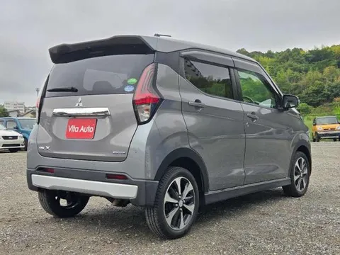 Mitsubishi eK X