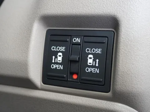 Honda N-BOX Joy
