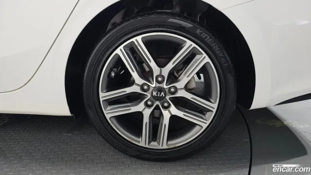 Kia Cerato (K3)