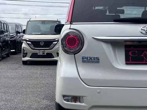 Toyota Pixis Joy