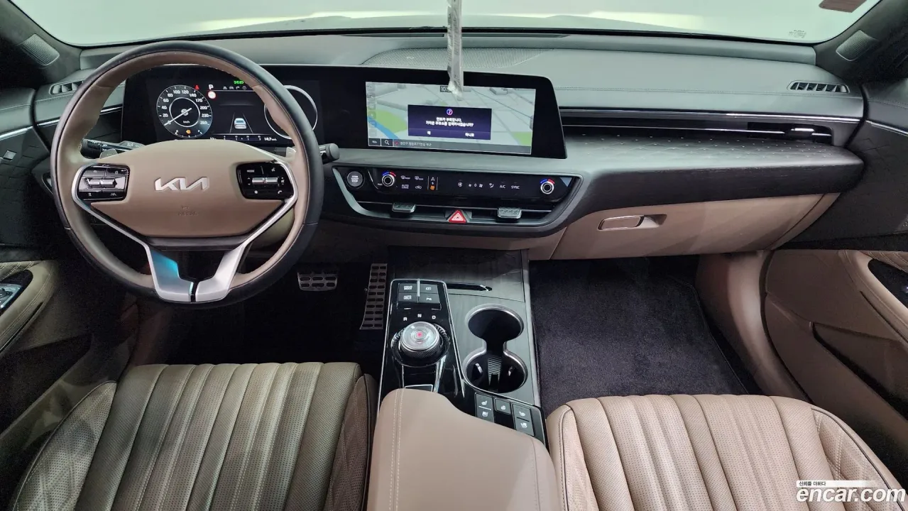 Kia K8