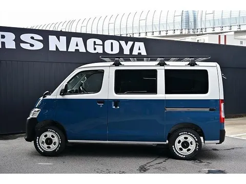 Toyota TownAce Van