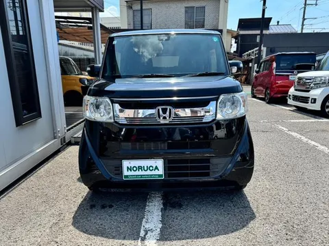 Honda N-BOX Slash