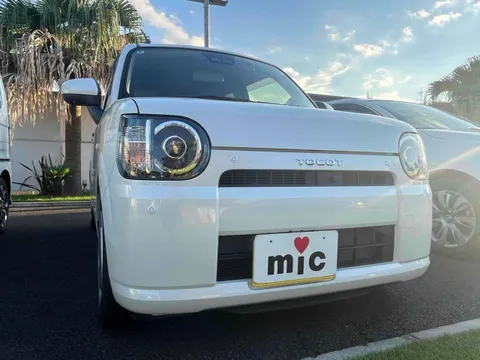 Daihatsu Mira Tocot