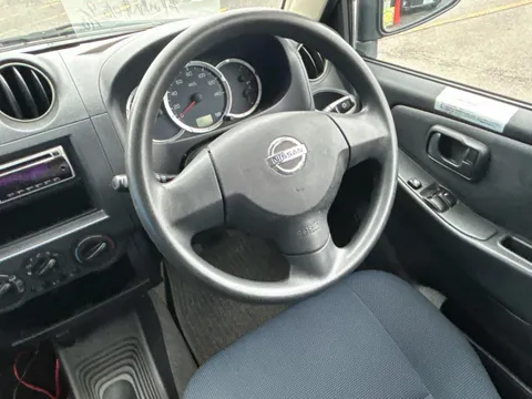 Nissan KIX