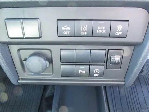 Nissan Clipper Truck