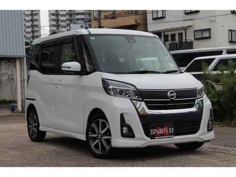 Nissan Dayz Roox