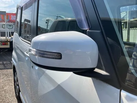 Mitsubishi eK Space Custom