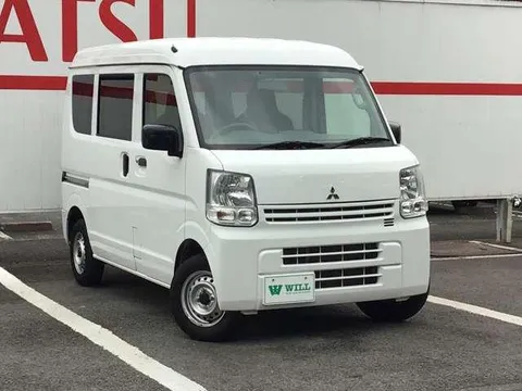 Mitsubishi Minicab Van