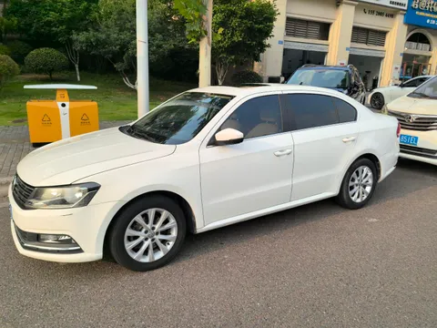 Volkswagen Lavida