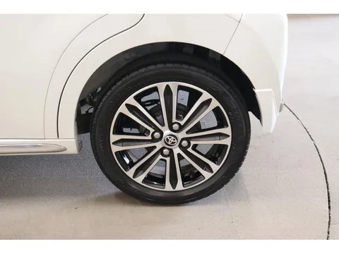 Toyota Pixis Joy