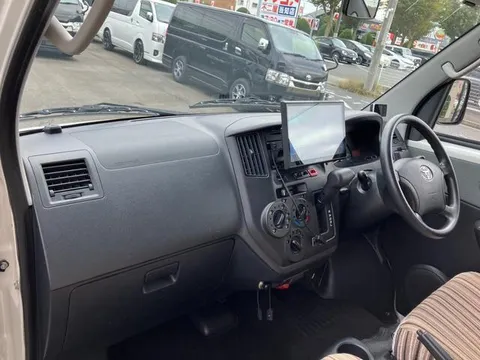 Toyota TownAce Van