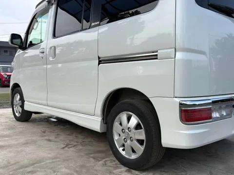 Daihatsu Atrai Wagon