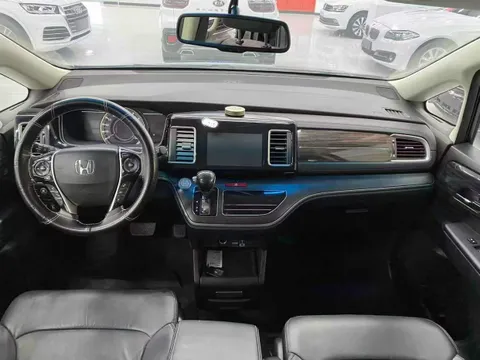 Honda Elysion