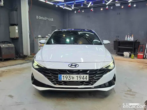 Hyundai Elantra (Avante)