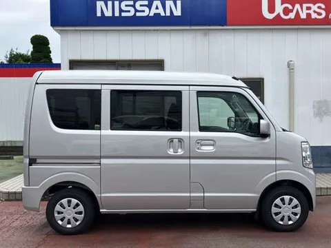 Nissan Clipper