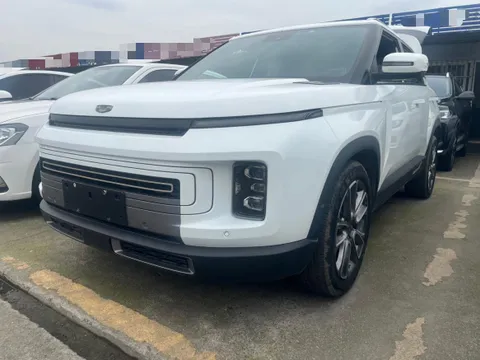 Geely Icon