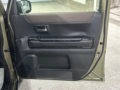 Mazda Flair Crossover