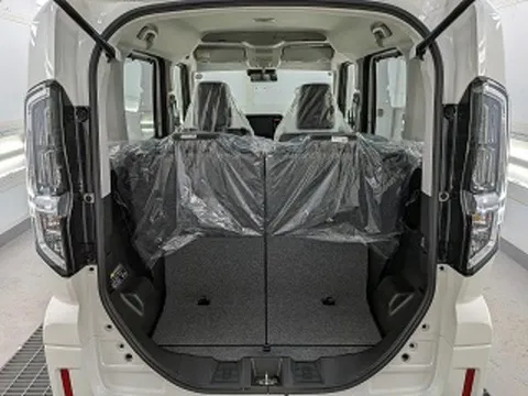 Suzuki Spacia Custom
