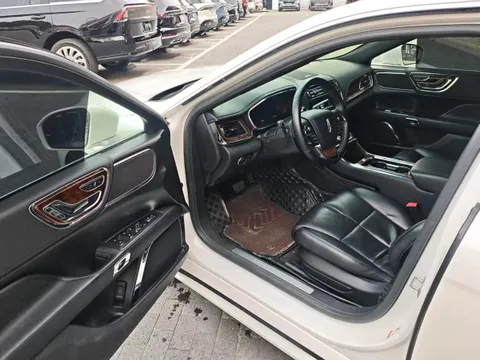 Lincoln Continental
