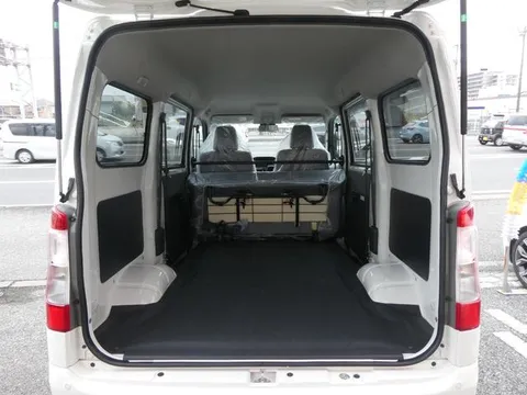 Toyota TownAce Van