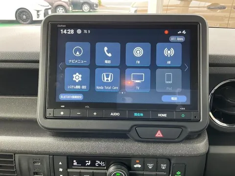 Honda N-BOX Custom