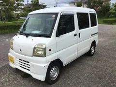 Mitsubishi Minicab Van