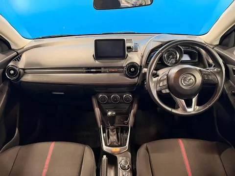 Mazda Mazda2 (Demio)