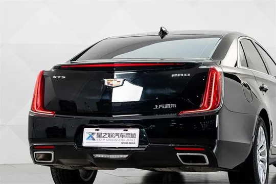 Cadillac XTS