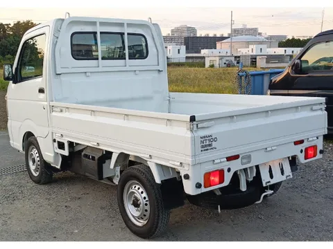 Nissan Clipper Truck